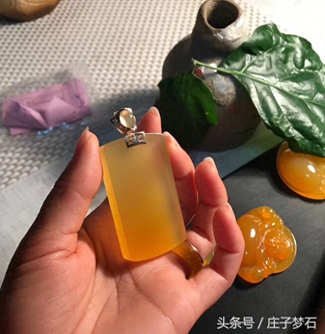 黄龙玉精品展示，都是一些非常养眼的宝贝，收藏赏玩佳品